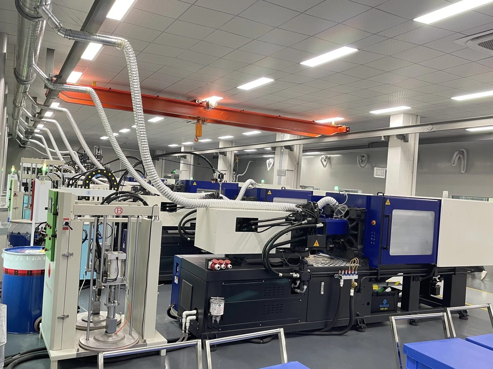 LSR injection department